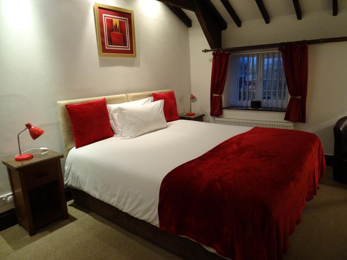 Bed and Breakfast Quiet Woman House Halstock Exterior foto