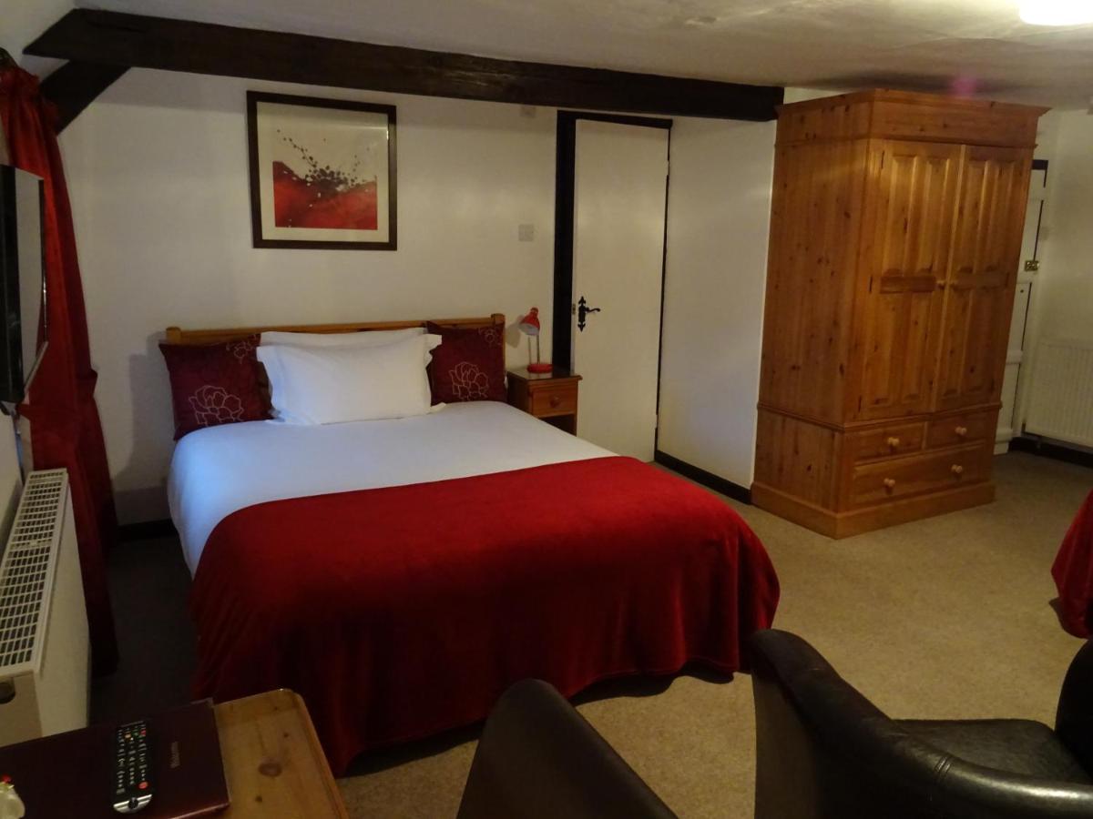 Bed and Breakfast Quiet Woman House Halstock Exterior foto